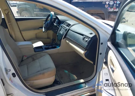 2017 Toyota Camry Le z USA, uszkodzony, nr VIN 4T1BF1FK1HU294062